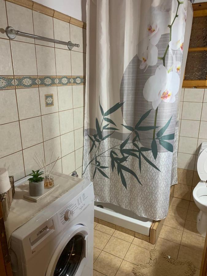 Villa Parahora Принос Екстериор снимка