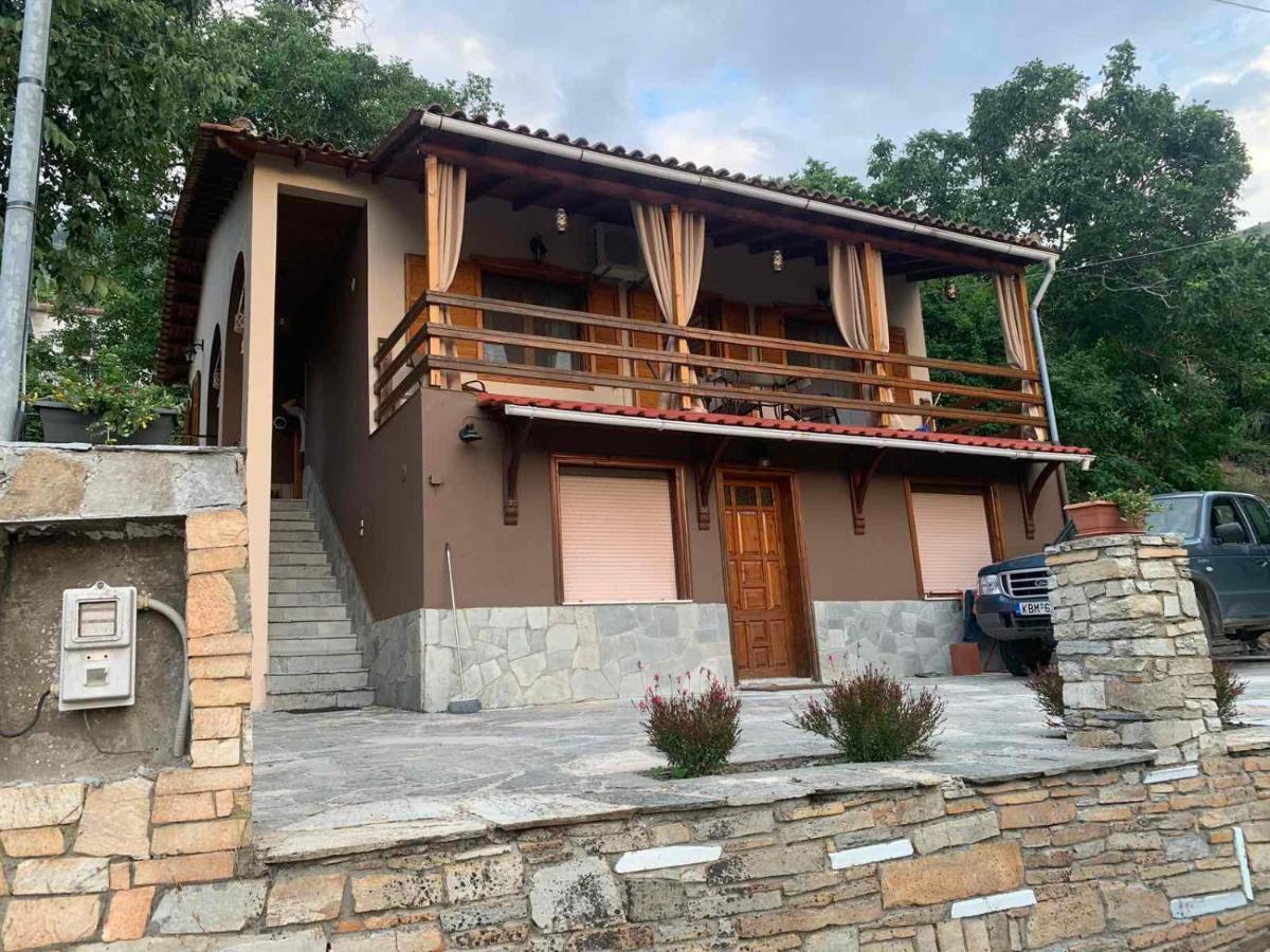 Villa Parahora Принос Екстериор снимка