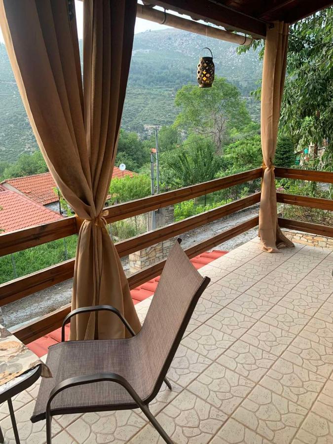 Villa Parahora Принос Екстериор снимка
